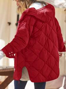 Nuevo diseño personalizado Chaquetas de mujer Abrigo acolchado de invierno Chaquetas acolchadas para mujer Tamaño personalizado Colores y logotipo - Product Image 2