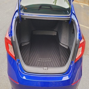 ¡Oferta Imperdible! Honda Accord 2019 impecable, transmisión manual de 6 velocidades, motor 2.0T, sedán de lujo con tapicería de cuero Katzkin personalizada - Product Image 6