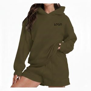 Ensemble de survêtement décontracté pour femme avec short, style urbain, coupe ample, 100% coton, pour une mode quotidienne moderne - Product Image 2