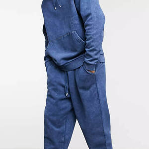 Conjunto de Sudadera con Capucha Corta y Pantalones Deportivos Holgados de Dos Piezas con Lavado Ácido de Alta Calidad para Hombre, Personalizado, Grueso, Talla Grande - Product Image 3