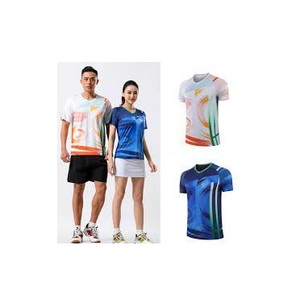 2023 nouveau T-Shirt de sport uni à manches courtes pour hommes personnalisé imprimé vierge tricoté vêtements en gros grande taille Football vêtements - Product Image 6