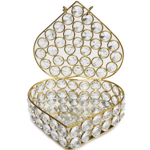 Boîte de rangement à bijoux en bois avec finition en noyer, forme hexagonale, design en relief, nouveau style, avec crochet, pour boucles d'oreilles, bagues et autres accessoires - Product Image 5