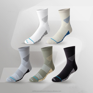 Nueva tendencia, calcetines de algodón de marca con logotipo personalizado de alta calidad para hombres, Coloridos calcetines deportivos Unisex para adultos, calcetines atléticos informales de alta calidad - Product Image 6