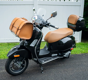 NEUF - PRÊT À ROULER - VESPA GTS SUPERTREKKER 300 2024, 12 MILES - Product Image 4