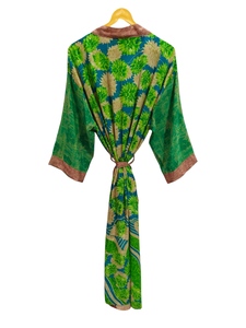 Fait à la main indien Vintage soie recyclée Sari Kimono Patchwork Kimono Robe Bikini couvrir vêtements de nuit longue Robe, - Product Image 3