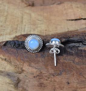 Boucles d'oreilles tendance en argent sterling 925 avec opale laiteuse, bijoux faits à la main, style bohème, pour femmes - Product Image 3