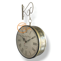 Horloge murale à double face de style vintage, modèle 1792 Birmingham Village ClockWorks, en fer, à quartz, motif