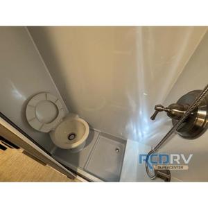 Nuevo Chinook Bayside RS RV 2025 con Impresionantes Sistemas Eléctricos - Product Image 2