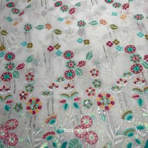 Tissu en filet de viscose pure avec des paillettes brodées, tissé, respirant, pour les robes de filles et les mariages - Product Image 2