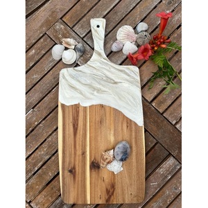 Tabla de cortar de resina y madera con toque artístico decorativo, perfecta para regalar bodas, inauguración de la casa y accesorios de cocina - Product Image 3