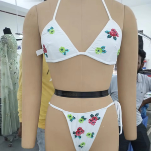 ชุดชายหาดชิ้นเดียวประดับด้วยลูกปัดหนาชุดเดรสชายหาดออกแบบใหม่เซ็กซี่พร้อมโลโก้ด้านหน้า - Product Image 1