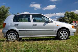 Volkswagen Polo 1998 d'occasion, sans réserve, 28 600 miles, version japonaise, hayon, quasi-d'origine, États-Unis Titre - Product Image 3