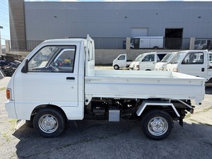 MEILLEURE OFFRE 1996 Mi-tsu-bi-shi Mi-ni-cab Du-mp Tru-ck 4x4 EXCELLENT ÉTAT - Product Image 6
