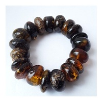 Nouvel Arrivage Star Crafts India Bijoux de Mode Moderne Bracelet pour Femme en Résine Ambre Blanc Crème Exagéré Irrégulier Grand et Transparent