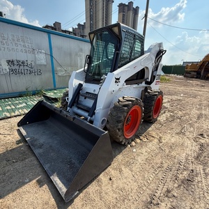รถตักล้อยาง Bobcat S300 มือสอง พร้อมแรงยกที่แข็งแกร่งและประสิทธิภาพการทำงานที่ยอดเยี่ยม มีสินค้าในสต็อก - Product Image 3