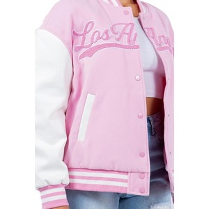 Chaqueta Varsity de Piel de Oveja con Logotipo Personalizado del Fabricante, Bordado, Ropa Exterior Informal para Mujer, Estilo Urbano, Súper Suave - Product Image 5