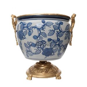 Maceta Decorativa Clásica Azul y Blanca - Product Image 2