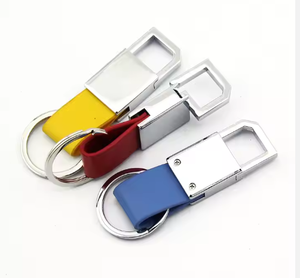 Venta al por mayor fabricante diseño logotipo tamaño marrón cuero llavero personalizable llavero cuero - Product Image 3