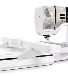 จักรเย็บผ้า New Berninas 790 Plus คุณภาพเยี่ยม - Product Image 1