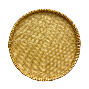 Charme rustique: Sous-verres en rotin de qualité supérieure, fabriqués à la main, parfaits pour les repas intérieurs et extérieurs. - Product Image 6