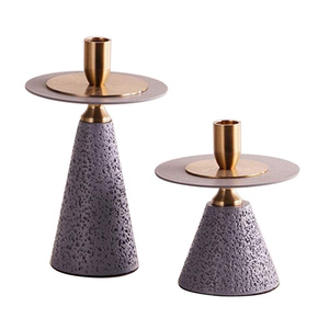 เชิงเทียนแบบโบราณสำหรับตกแต่งงานเลี้ยงคริสต์มาสเชิงเทียนโลหะ - Product Image 1