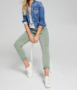 Veste en jean pour femme respirante et réversible personnalisée, patchwork de marque, broderie, couleur contrastée, rembourrage en coton, service OEM - Product Image 1