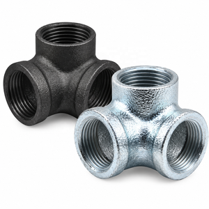 Conector de Tubería de Hierro Maleable, Conector Cruzado de Cuatro Vías, Galvanizado, Roscado, Negro - Product Image 1