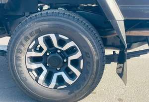 Toyota Land Cruiser pick-up d'occasion disponible pour les commandes importantes à bas prix - Product Image 6