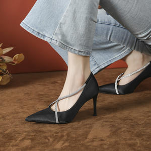 Zapatos de Tacón Alto Estilo Stiletto de Lujo Francés, Elegantes y Sofisticados, Estilo Premium para Mujer, Versátiles, Casuales y Formales - Product Image 4