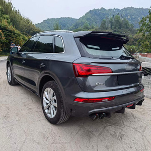 Kit de cuerpo de fibra de carbono Runde para 2018-2023 <span class=keywords><strong>Audi</strong></span> Q5 Kit de cuerpo de fibra de carbono labio delantero con difusor trasero de luz alerón faldas laterales - Product Image 5