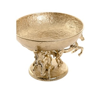 Elegantes fruteros en hierro metálico decorativo con diseño hecho a mano, perfectos para restaurantes y eventos de boda, artículos de servicio de boda - Product Image 4