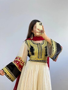 Robe de mariée longue à manches longues, traditionnelle afghane, faite à la main, ethnique pashtun, pour femmes, tissu personnalisable - Product Image 2