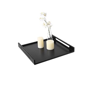 Ensemble de plateaux de service en métal fini or brillant Fabricant Nouveau design Plateau de service en métal fait main - Product Image 5