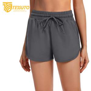 Pantalones cortos de corte relajado para mujer, transpirables y cómodos, pantalones cortos de yoga cómodos y ligeros para mujer con bolsillos - Product Image 5