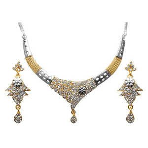 Conjunto de joyería fina chapada en 2 tonos Kriaa, collar de piedra austriaca - Product Image 1