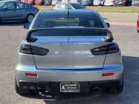 Harga Jual Terbaik Mobil Bekas M I t s U B I s h I Lancer Evolution AWD Final Edition 4dr Sedan.