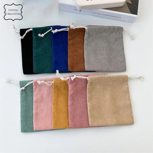 Sacs à cordon avec intérieur spacieux et très durable Sac à cordon en toile de coton biologique imprimé avec logo personnalisé - Product Image 4