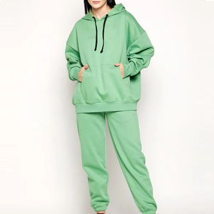 Dernier modèle de survêtement grande taille pour femme à séchage rapide de haute qualité Design personnalisé à motif solide Service OEM Survêtement grande taille - Product Image 1