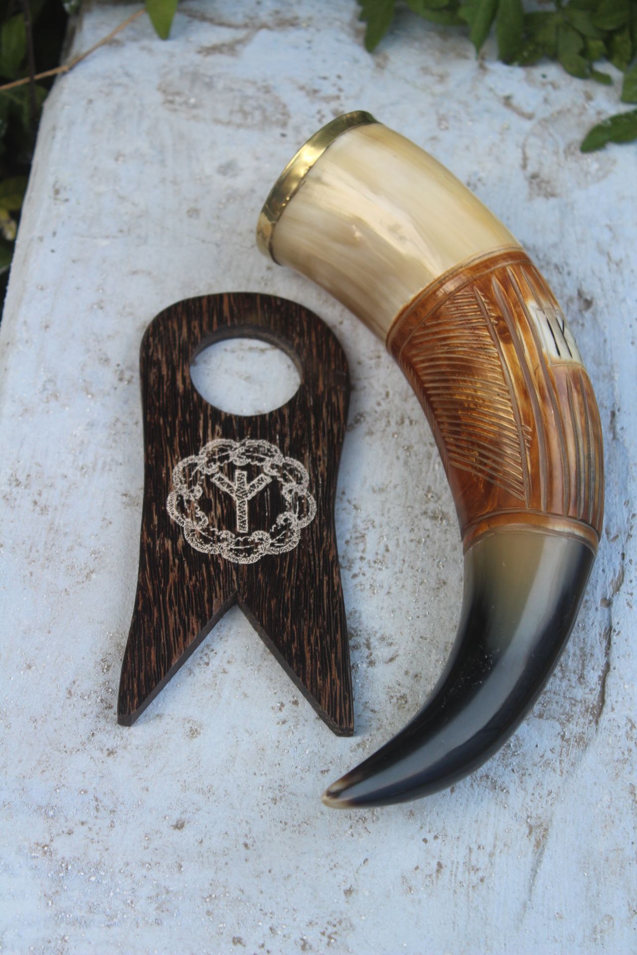 Natural Horn (Black / Brown / Mixed)