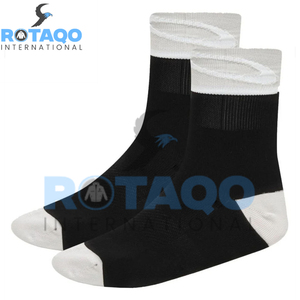 Chaussettes Vêtements de sport Vêtements de tennis Chaussettes de football de compression antidérapantes Broderie Unisexe Grip Crew Soccer Sport Sock - Product Image 1