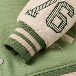 Chaqueta universitaria de lana verde personalizada, Mangas de cuero blanco, logotipo bordado para hermandades, edredón de béisbol con letras griegas para hombres, Invierno - Product Image 5