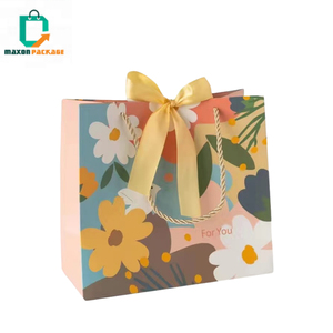 Luxury Vibe Wholesale Paper Gift Bags Custom Logo Shopping Totes for <b>Clothes</b> Stylish Packaging That Pops - Product Image 3
