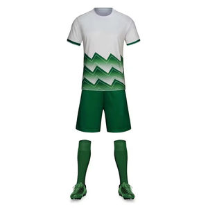 Maillots de football personnalisés respirants 100% polyester à col en V et manches courtes, service OEM, ensembles d'uniformes de football, impression par transfert thermique - Product Image 1