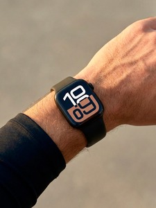 สมาร์ทวอทช์กันน้ำระดับ IP68 ชาร์จแม่เหล็ก ตรวจสอบสุขภาพตลอด 24 ชั่วโมง ฟิตเนส กีฬา ตรวจสุขภาพ รองรับ IOS และ Android - Product Image 5