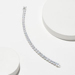 Per gli elementi essenziali per Amazon bracciale da Tennis con taglio rotondo e zirconio cubico placcato in argento Sterling gioielli alla moda - Product Image 1