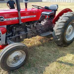 Tracteur à roues Massey Ferguson 4291 d'occasion/neuf en bon état avec composants de moteur principaux, équipement agricole à vendre - Product Image 1