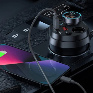Cargador de Coche Digital Multi-Contacto para 2 Encendedores - Colores Surtidos - Product Image 3