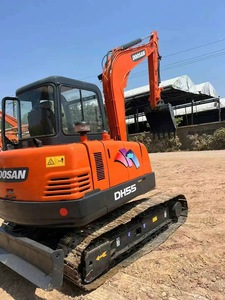 Excavadora sobre orugas <span class=keywords><strong>Doosan</strong></span> original coreana <span class=keywords><strong>DH55</strong></span> usado Epa hidráulico de baja hora Mini excavadora granja precio bajo Motor de segundo motor - Product Image 6