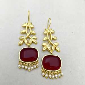 Customizable Design Leafy Vine Motif Pattern Matte Gold-Plated Alloy Heavy Brass <b>Drop</b> <b>Earrings</b> Set for Bulk Fashion Product - Product Image 1