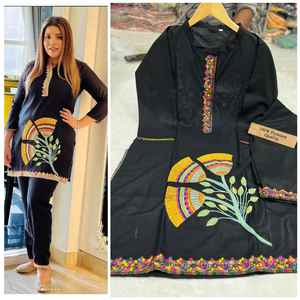 Beau coton de rayonne lourd avec un beau travail de broderie à l'avant sur le dessus avec un ensemble de cordon de pantalon décontracté robe quotidienne régulière - Product Image 3